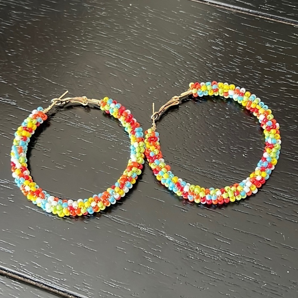 MULTI color seed beaded hoop earrings-NWT
